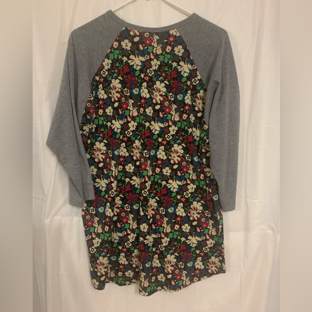 Women’s LulaRue XL Shirt